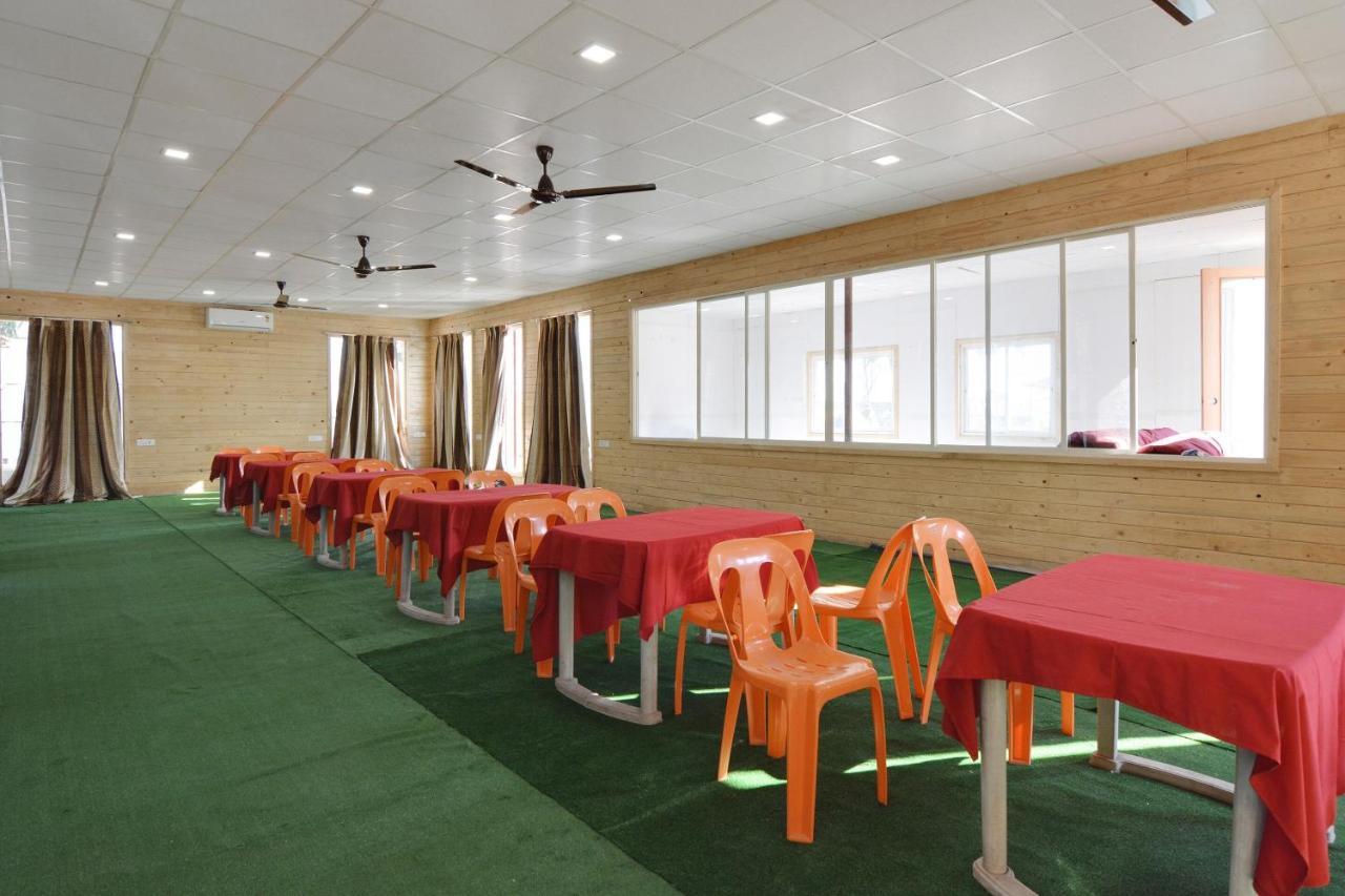 Atgaon Oyo Midway Park Resort מראה חיצוני תמונה